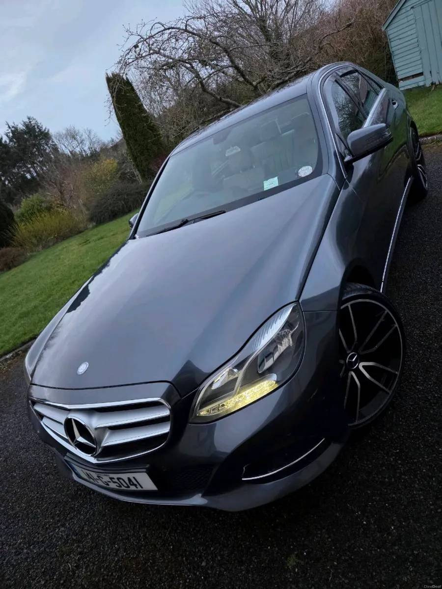 Mercedes E220 CDI BE SE 4DR AUTO - Image 2