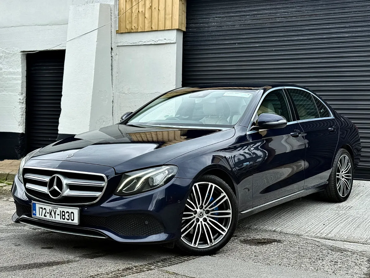 ⚫️Mercedes-Benz E-Class (172) - Image 1