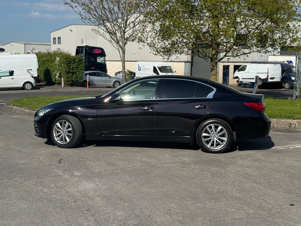 Infiniti Q50 2016 - Image 2