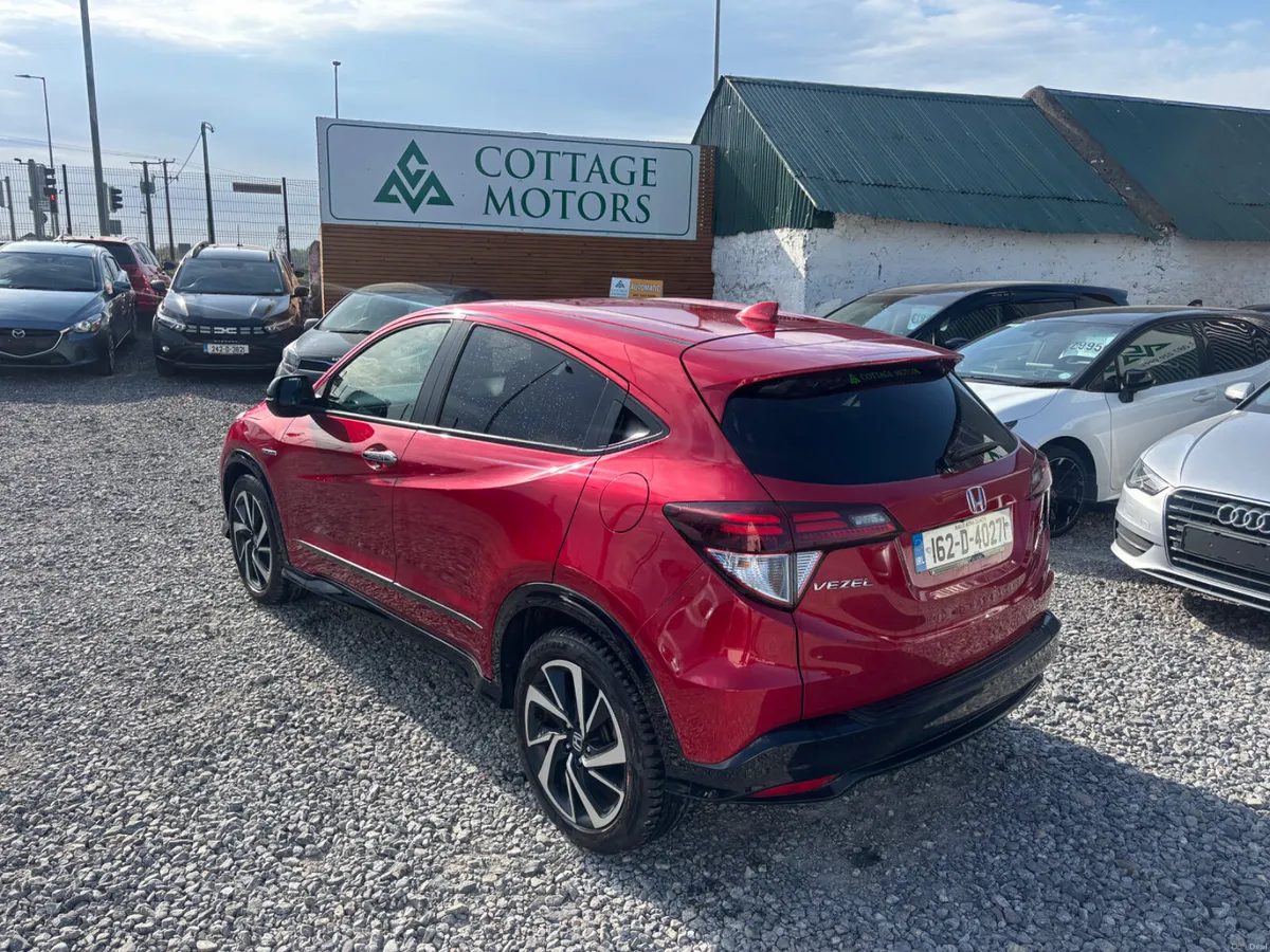 Honda Vezel RS - Image 3