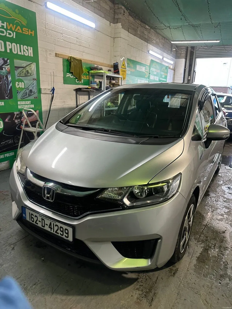 2016 Honda Fit Auto  Only 34500 KMS !!!! - Image 1