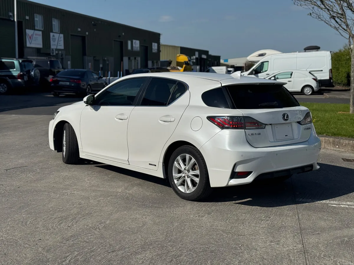 Lexus CT 2013 | Japan Import - Image 3