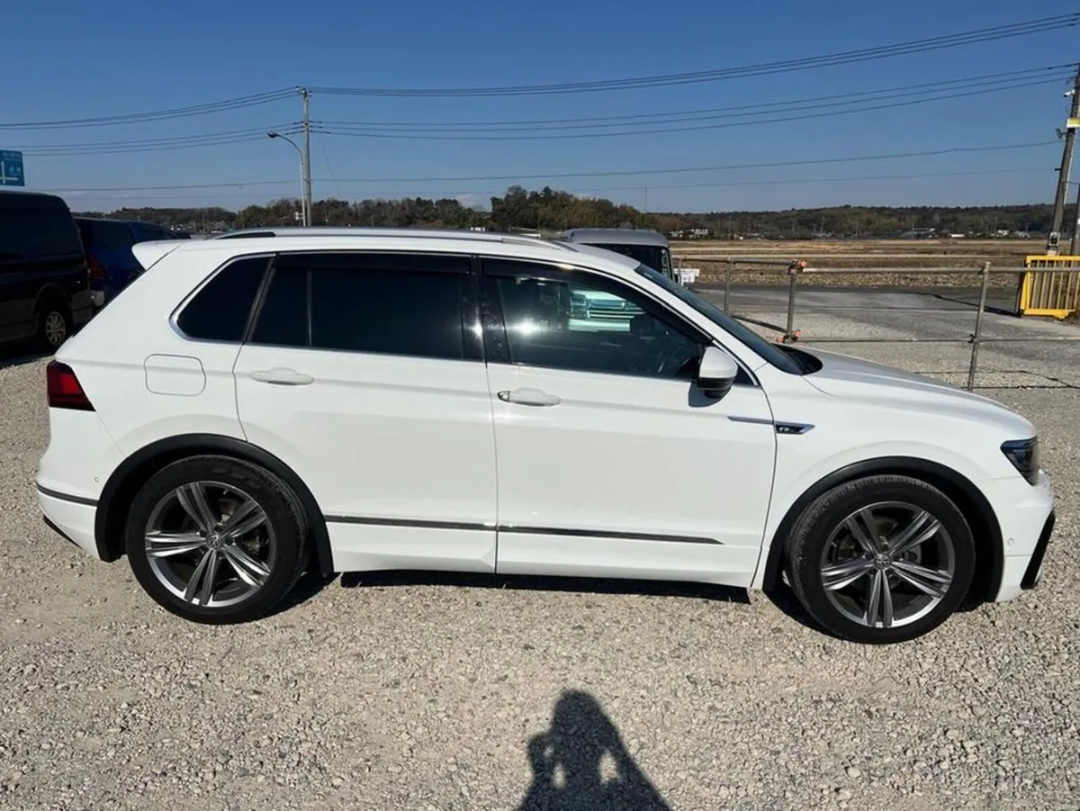 Volkswagen Tiguan TDI 4Motion R Line Leather - Image 2