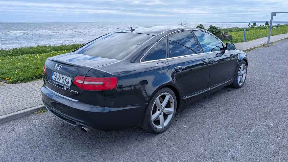 Audi A6 2009 - Image 2
