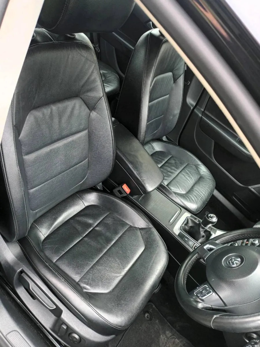 Volkswagen passat - Image 2