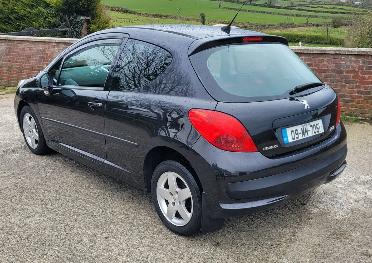 Peugeot 207 2009 - Image 3