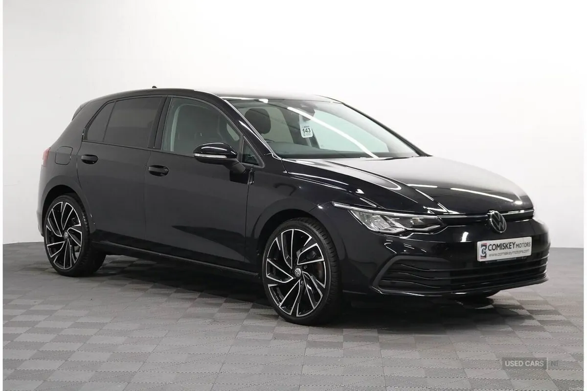 Volkswagen Golf TDI Life - Image 1
