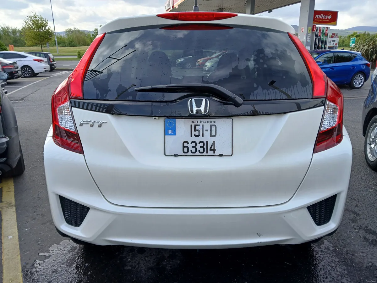 Honda fit 1.3 petrol Tax and new NCT - Image 2