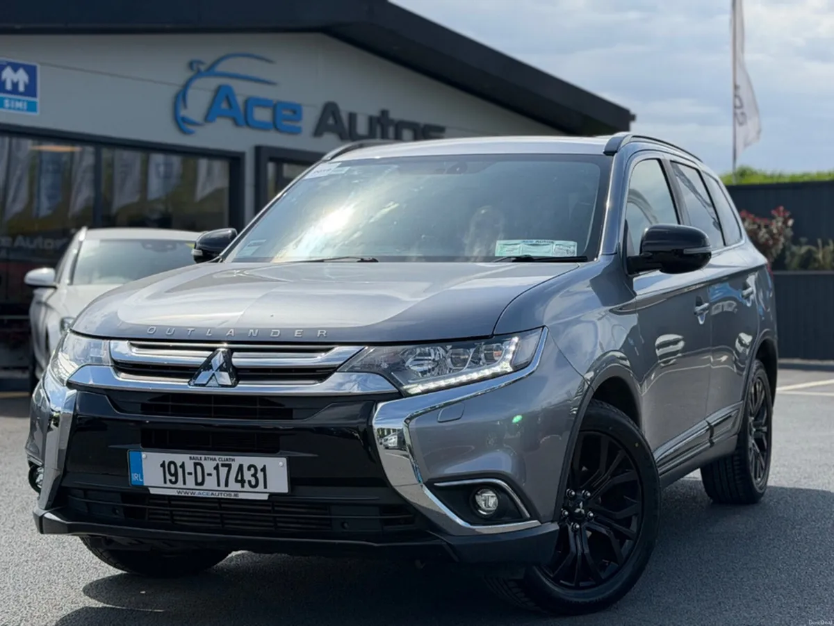 Mitsubishi Outlander 4WD BLACK LINE - 2.3 DIESEL - - Image 1