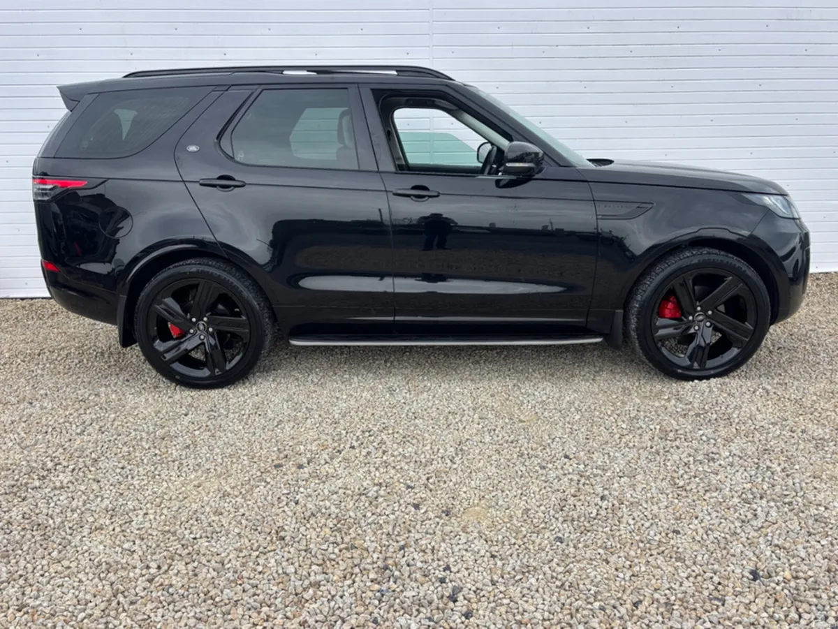 Land Rover Discovery 2.0 SD4 S 240PS 7SE - Image 3
