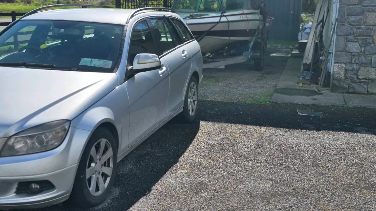 08 Mercedes estate c class 200 - Image 1