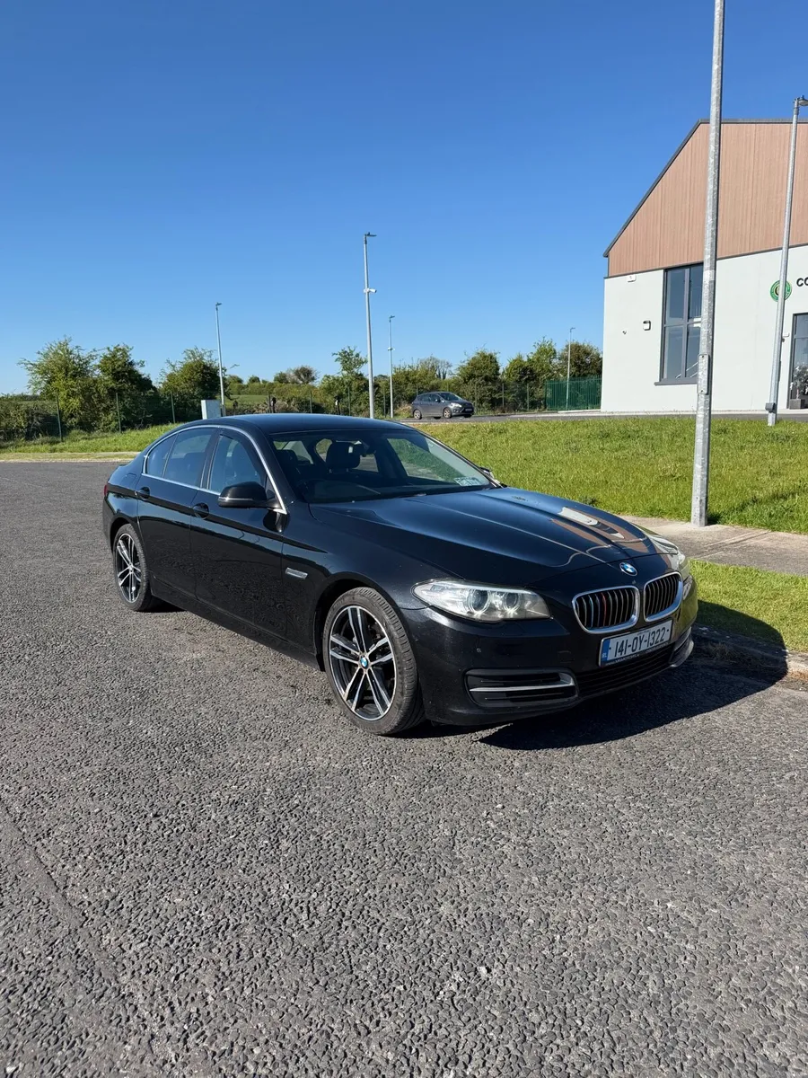 BMW 520 - Image 1