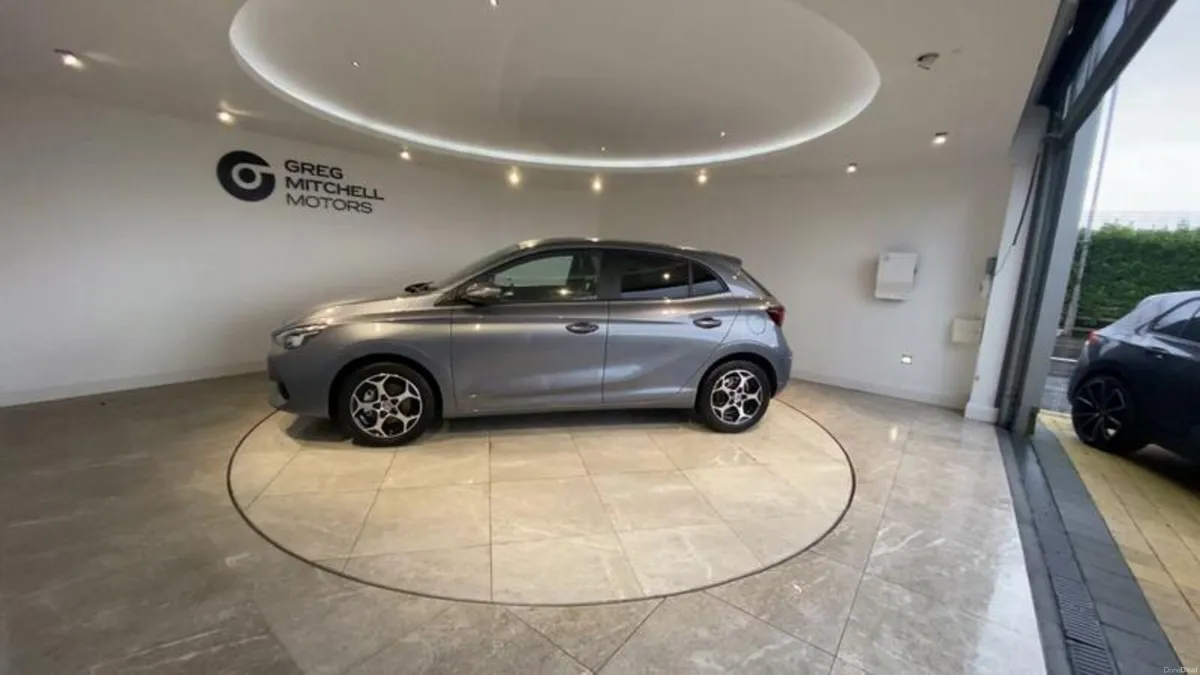 MG MG3 1.5 Hybrid Trophy 5dr Auto - Image 4