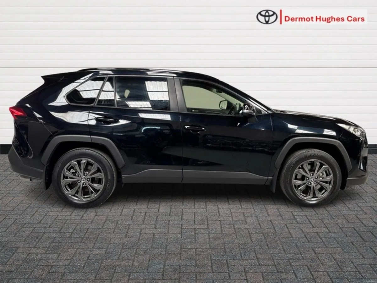 Toyota RAV4 HYBRID SOL 4DR AUTO - Image 3