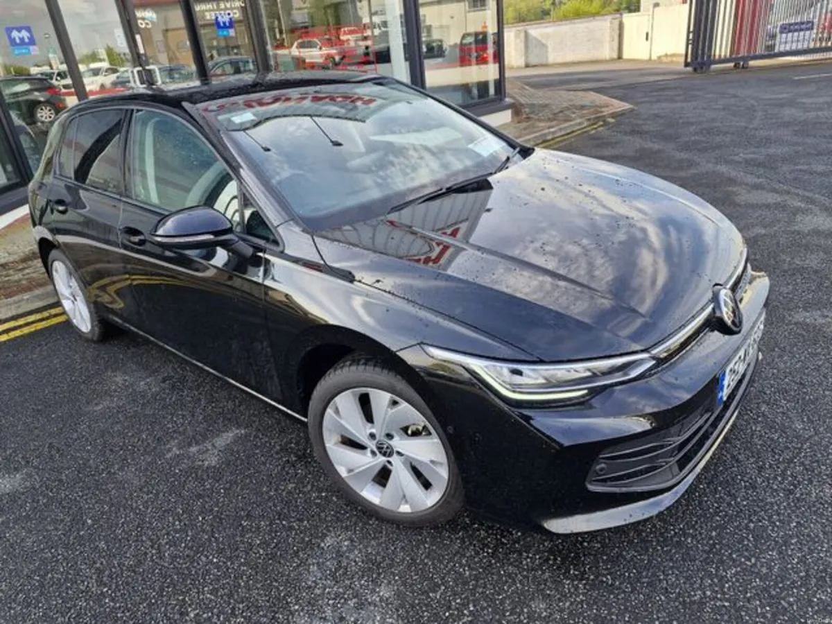Volkswagen Golf Edition 75 1.5 Mhev 116HP - Image 2