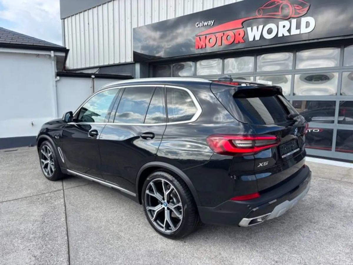BMW X5 X DRIVE 45E X LINE - Image 2