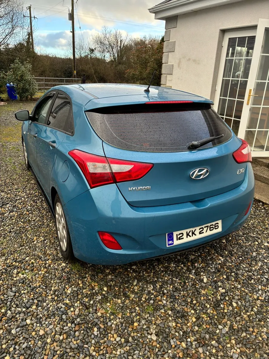 Hyundai i30 1.6 CRDI 2012 - Image 4