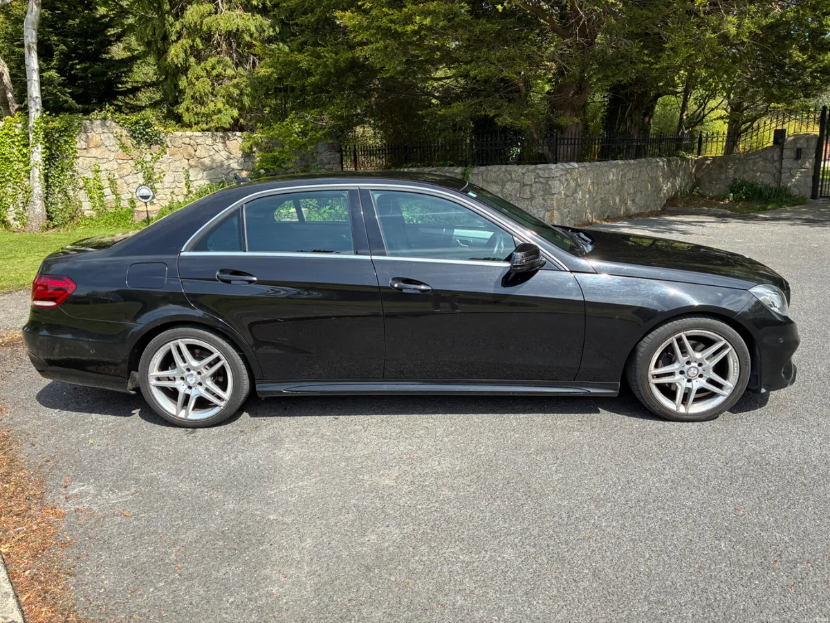 Mercedes-Benz E220 CDI Elegance Sport - Image 4