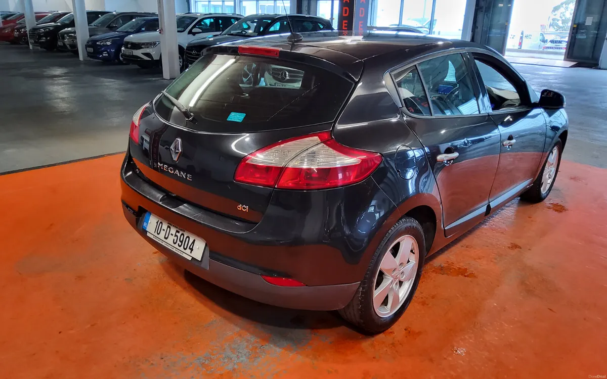 Renault Megane 2010 - Image 4