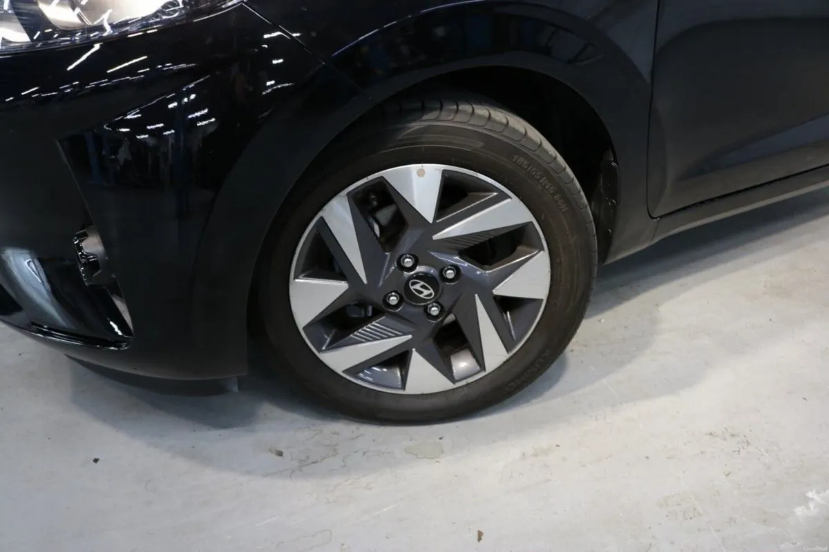 Hyundai i10 i10 Deluxe Plus - Image 3