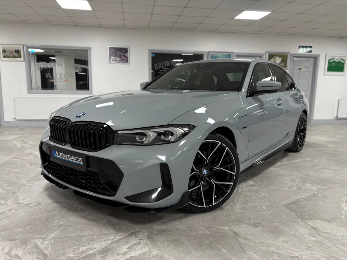 2023 BMW 3-Series 330 E M-Sport AUTOMATIC - Image 2