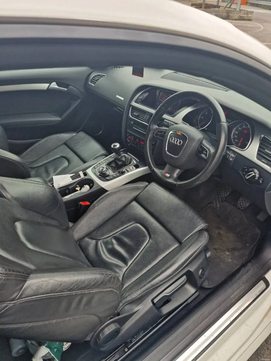 Audi a5  S line 2010 - Image 4