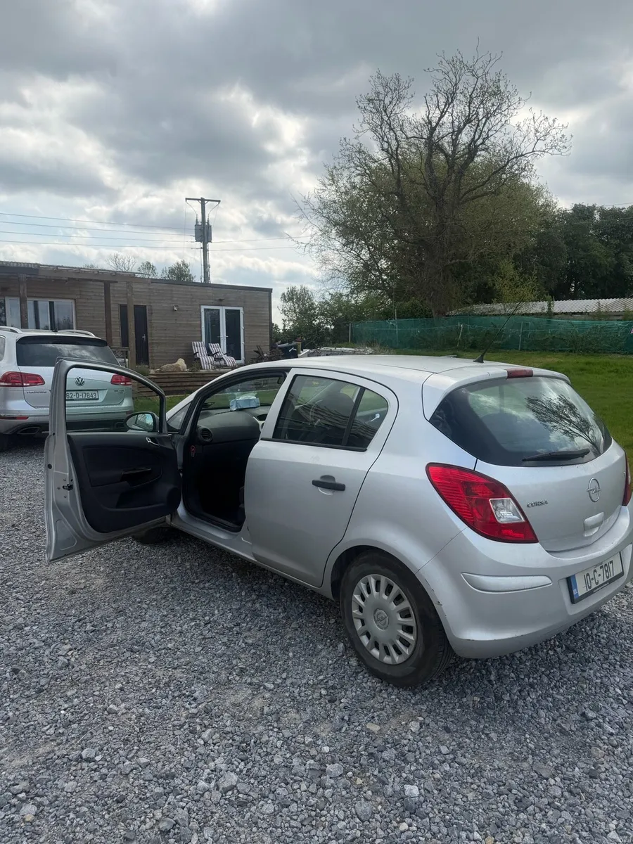 Opel Corsa 1.2 - Image 3