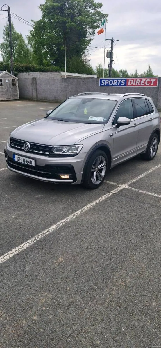Car - Image 4