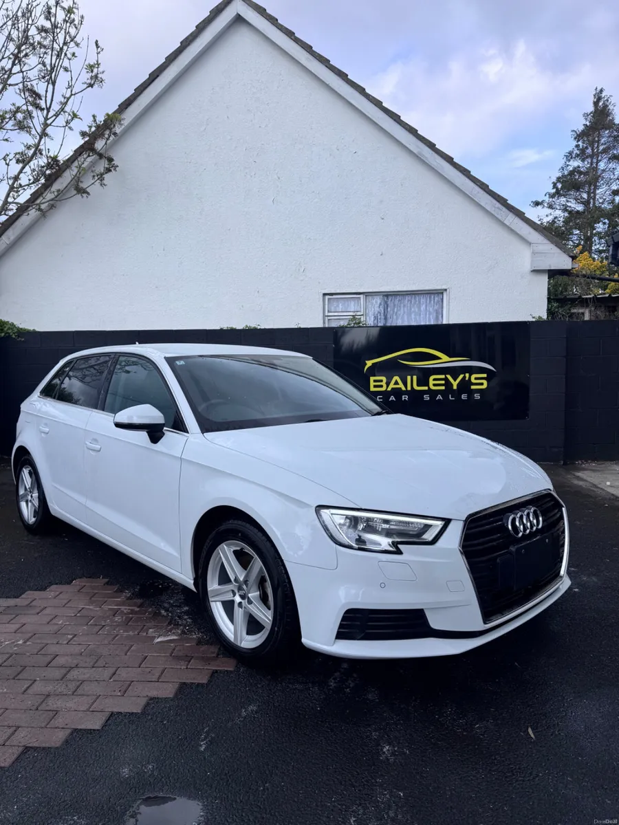 Audi A3 auto 1.4tsi 2018 - Image 2