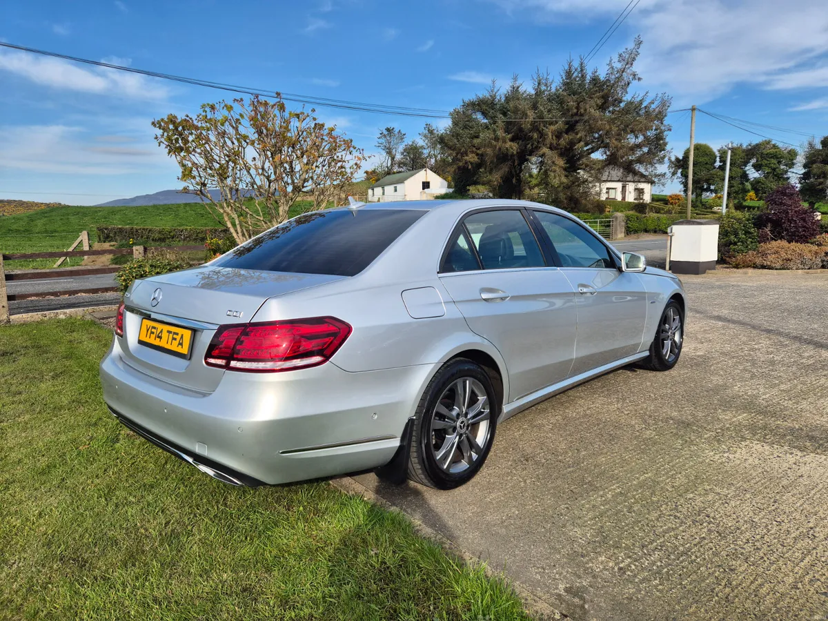 Mercedes-Benz E-Class 2014 - Image 2