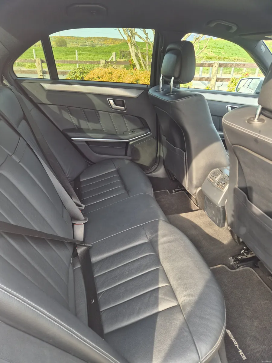 Mercedes-Benz E-Class 2014 - Image 3