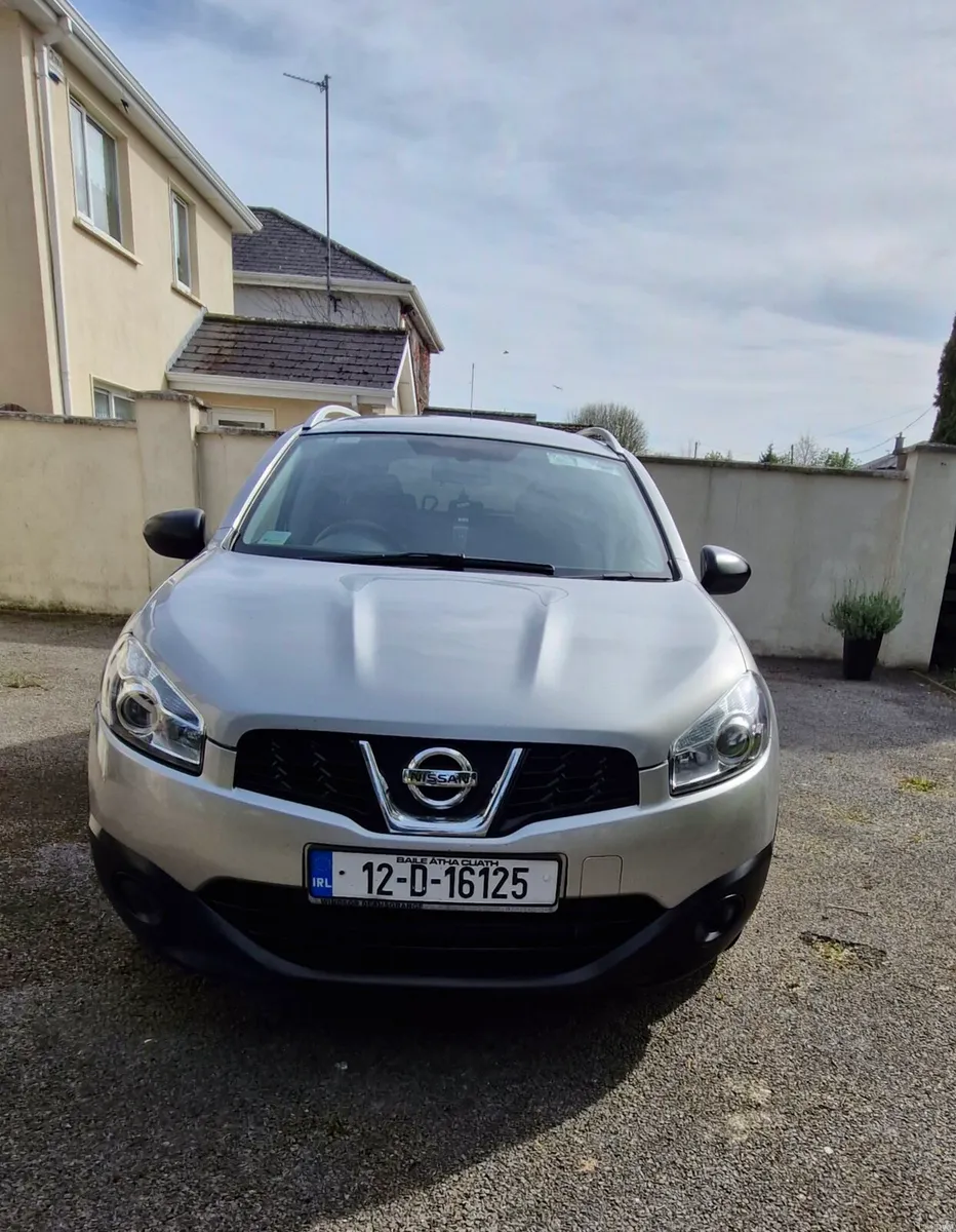Nissan Qashqai 1.6 4x4 7 Seater - Image 3