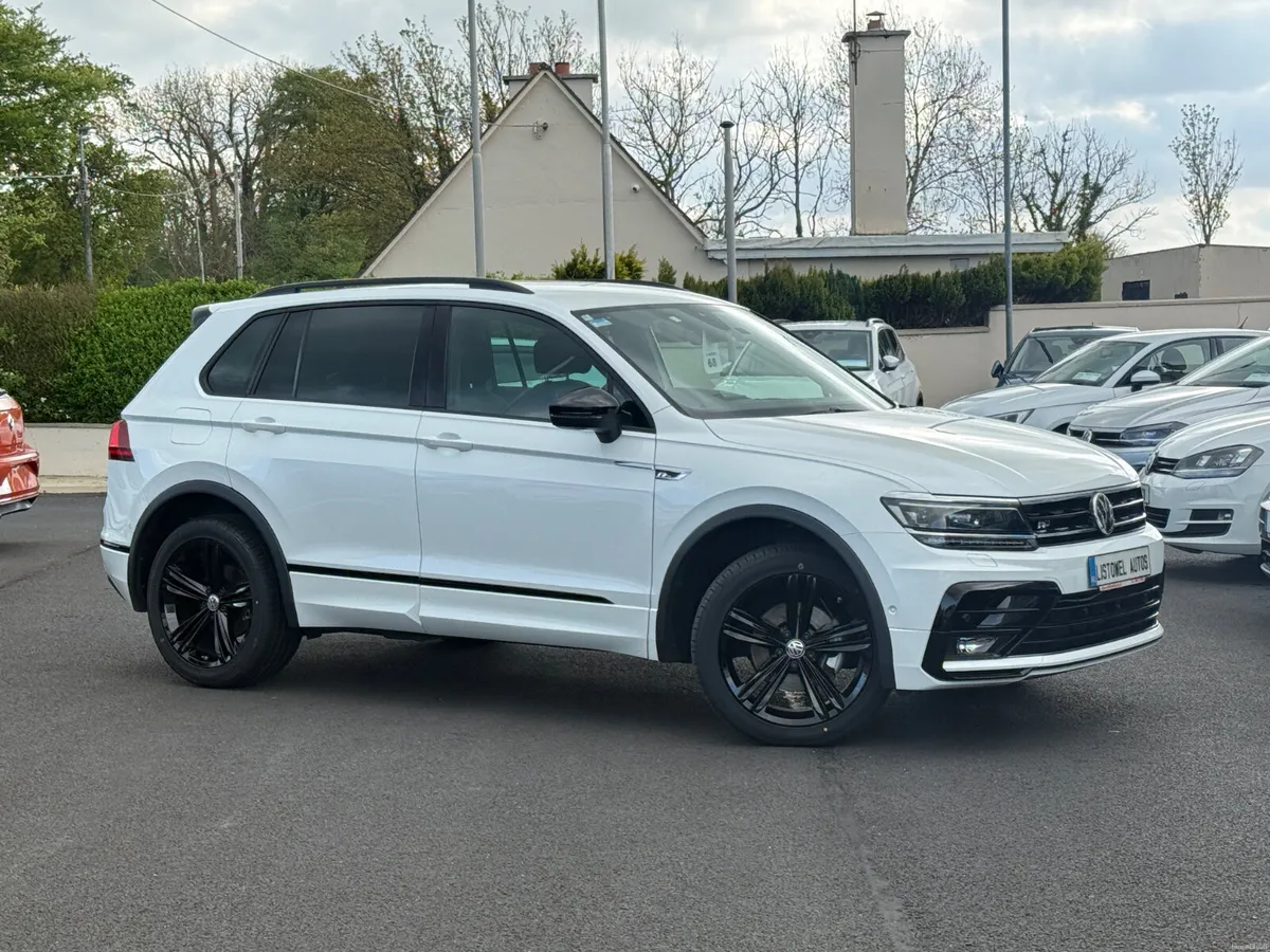 182 VW TIGUAN R-LINE BLACK EDITION 4WD 2.0 DIESEL - Image 2