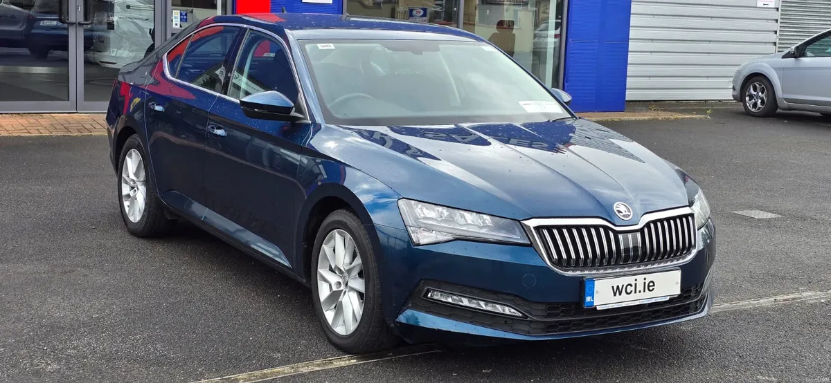 Skoda Superb 2022 - Image 1