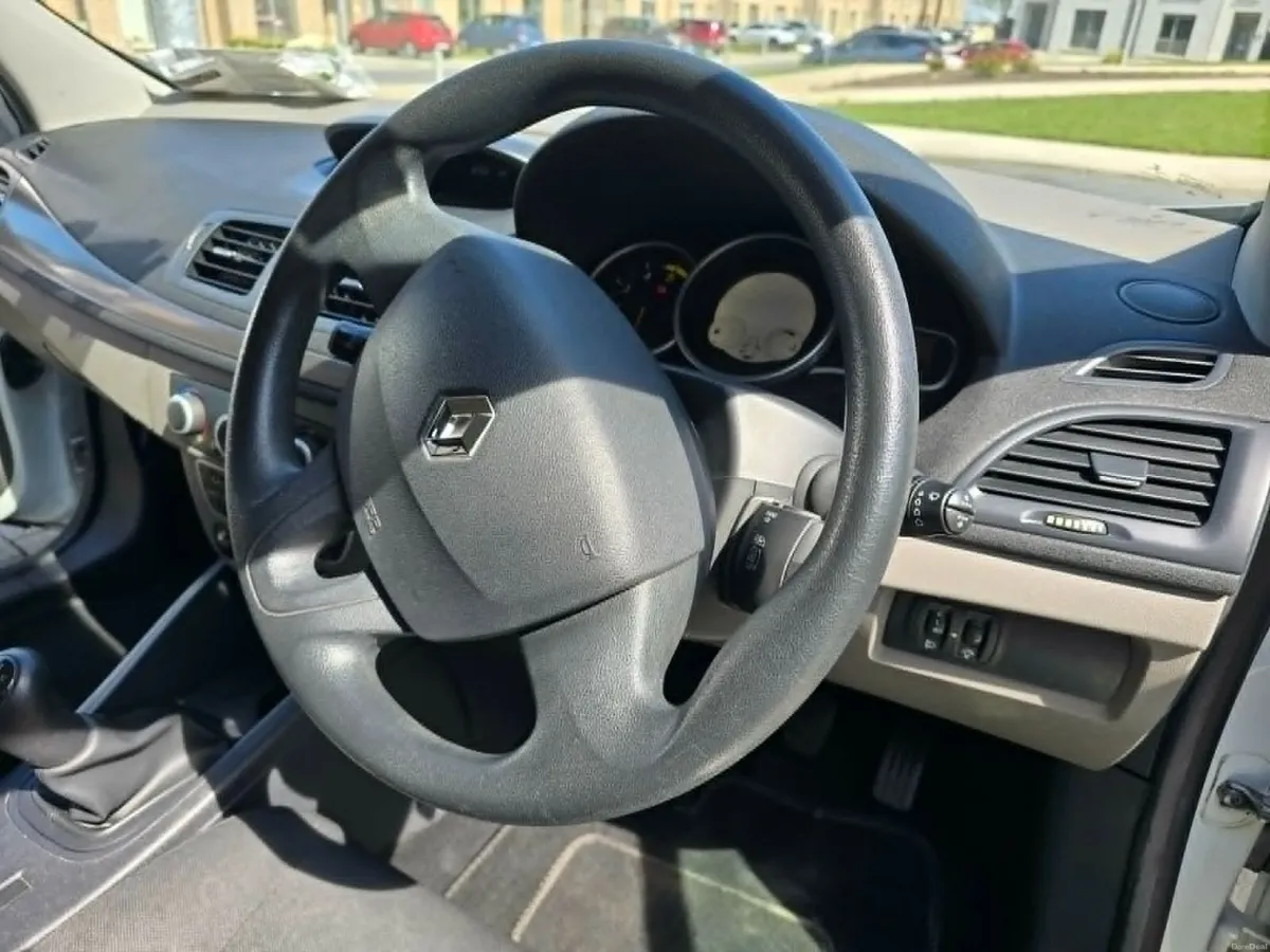 Renault Megane 2011 - Image 6
