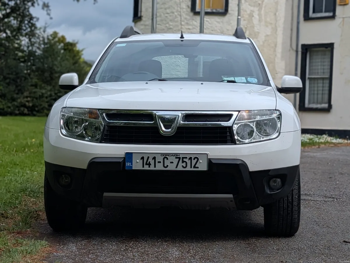LOW KM 14 Dacia Duster 1.5 warranty available - Image 2