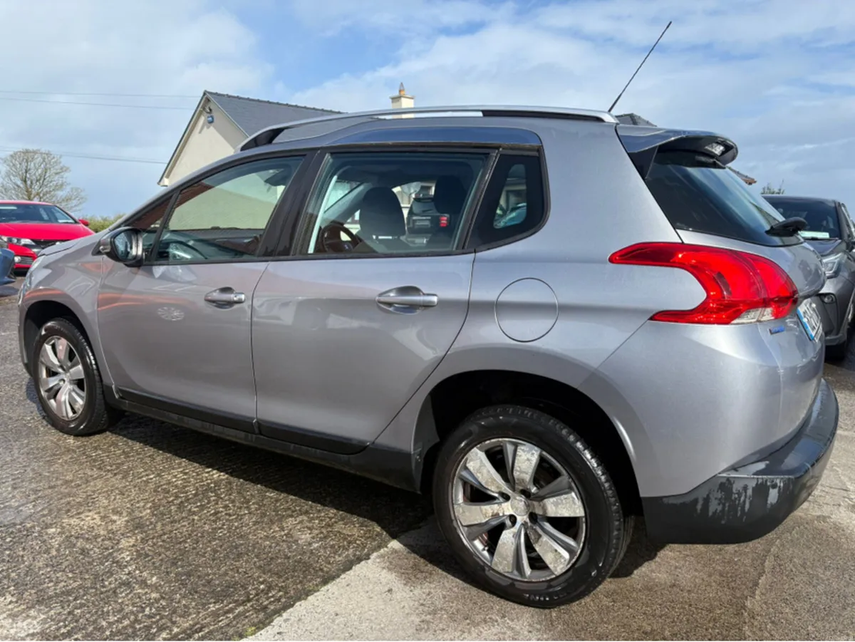 Peugeot 2008 ACTIVE 1.6 BLUE HDI 100 4 4DR - Image 4