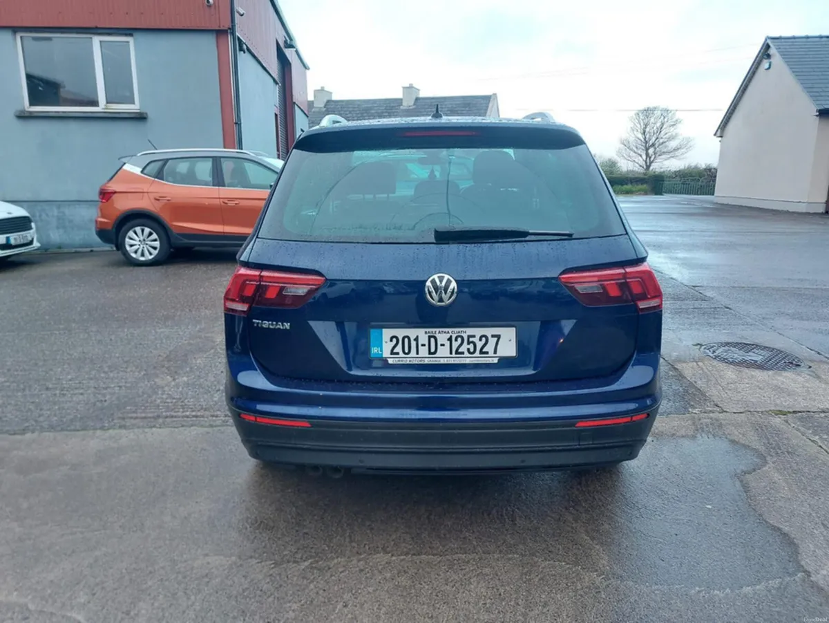 Volkswagen Tiguan CL 2.0 TDI MANUAL 6SPEED FWD 150 - Image 3
