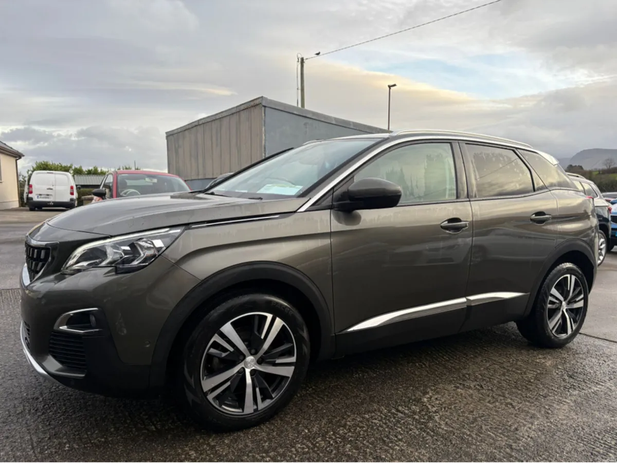 Peugeot 3008 ALLURE 1.5 BLUE HDI 130 6 6.2 4DR - Image 3