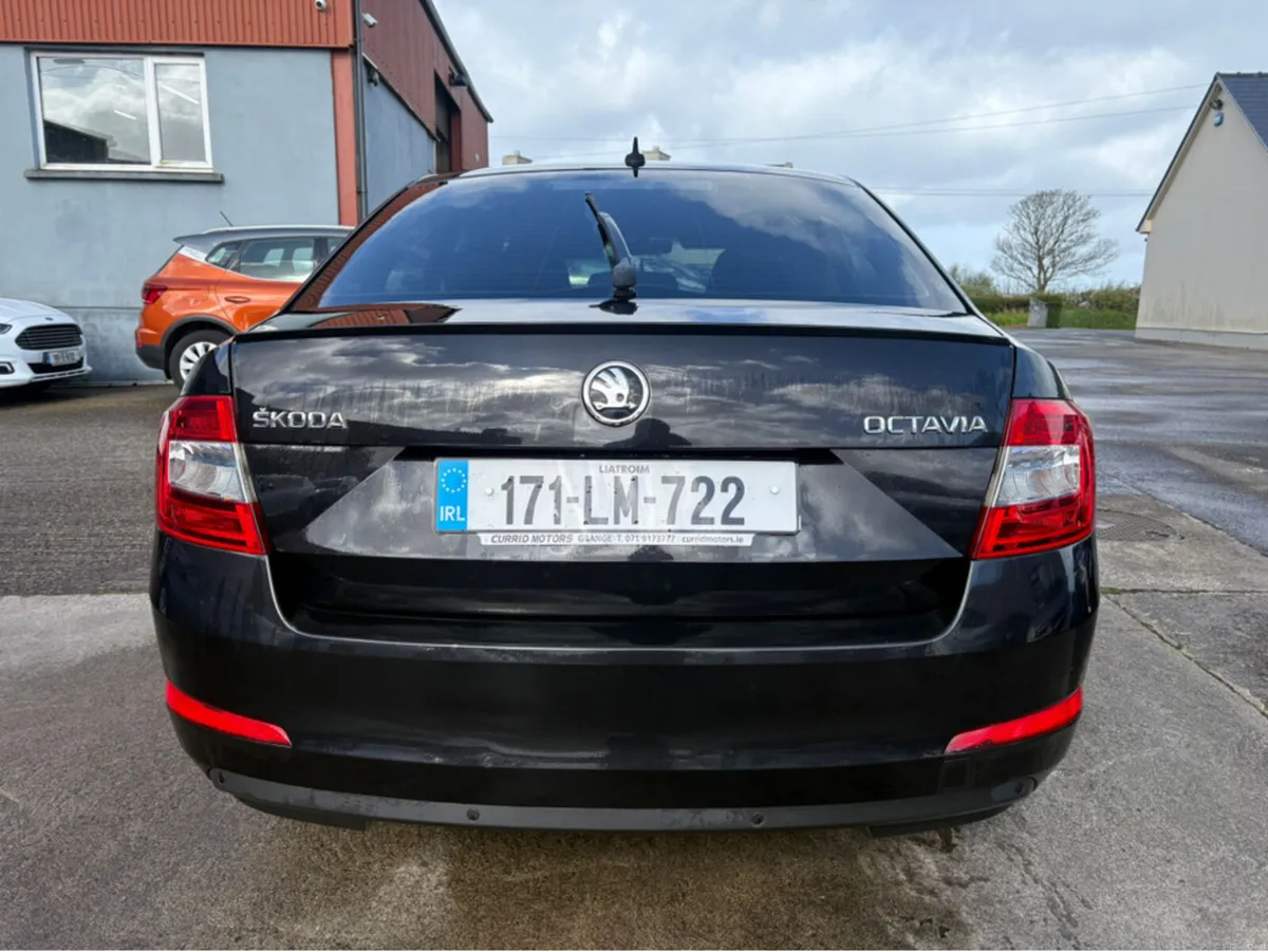 Skoda Octavia 1.6 TDI SE SPORT 110PS 5DR - Image 4