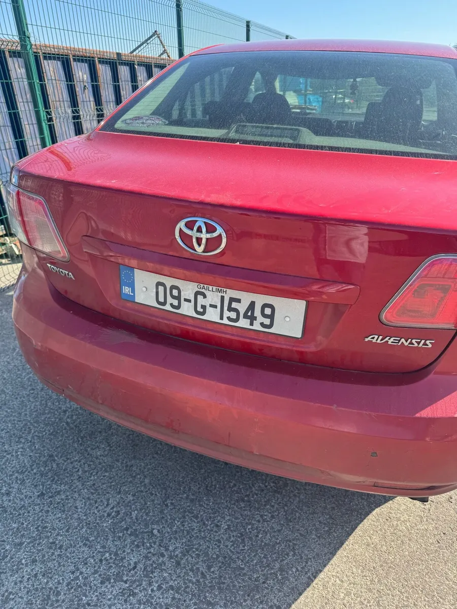 Toyota Avensis - Image 1