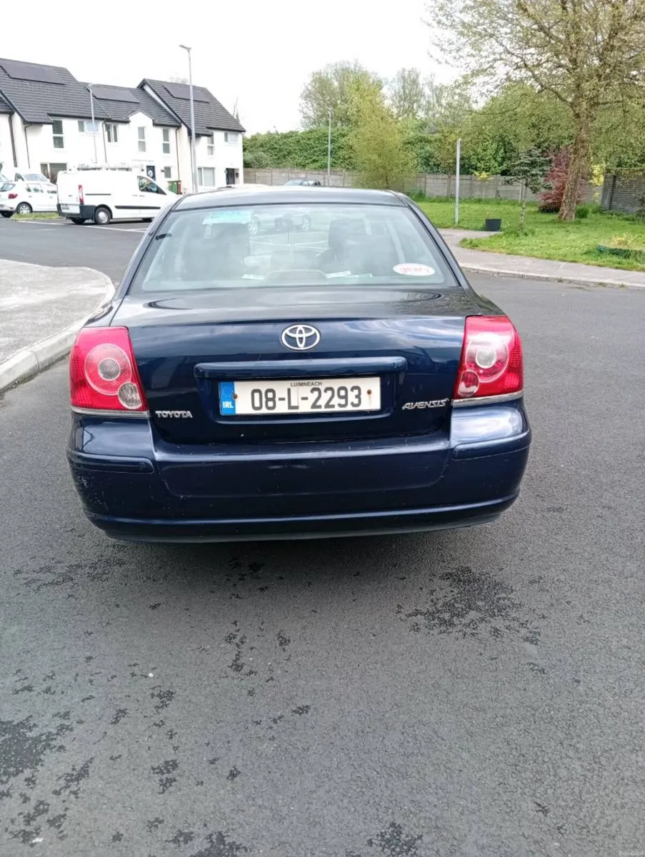 08 avensis 1.6 taxed and tested - Image 3