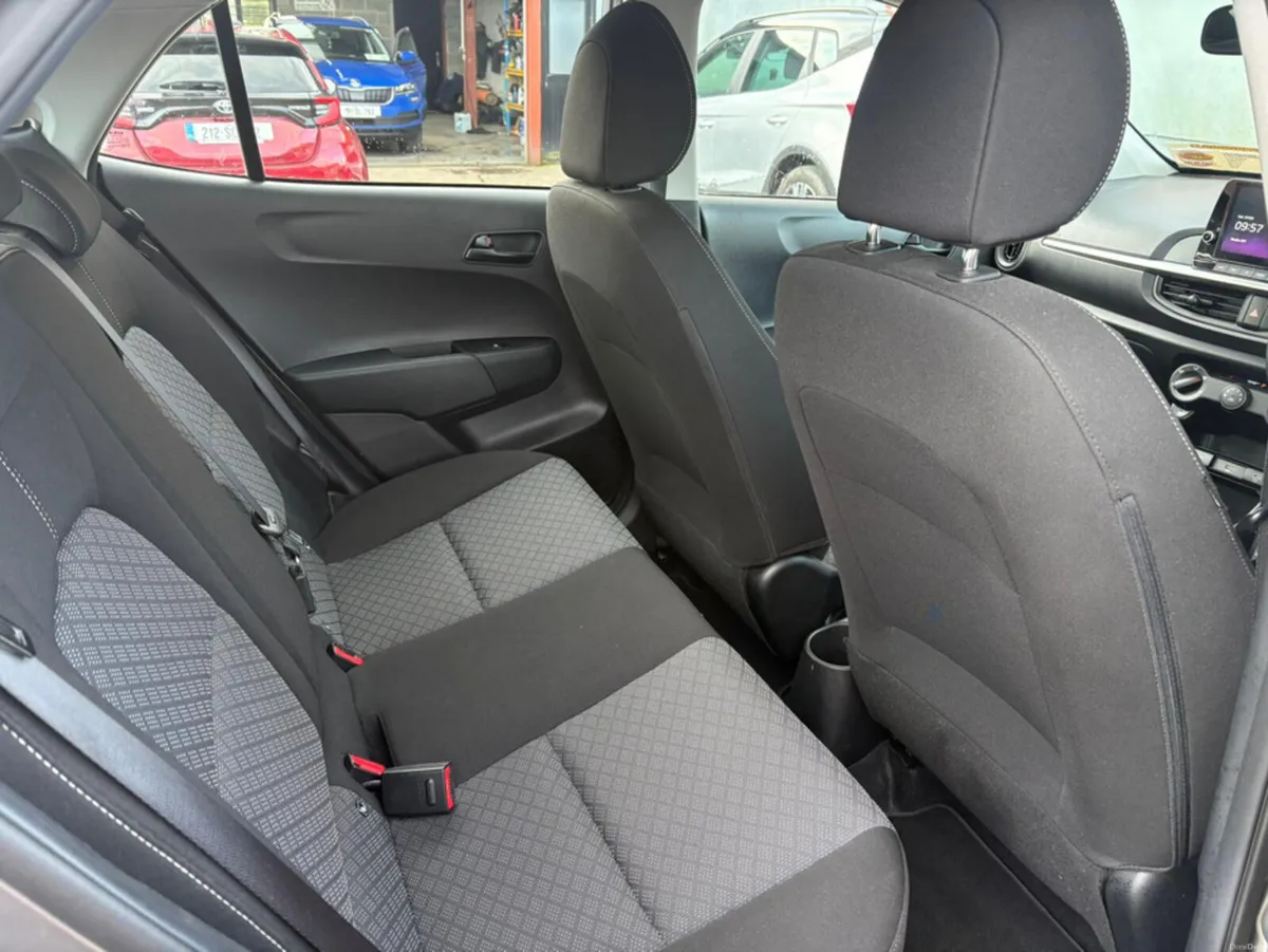 Kia Picanto 1.0 PE2 MT - Image 4