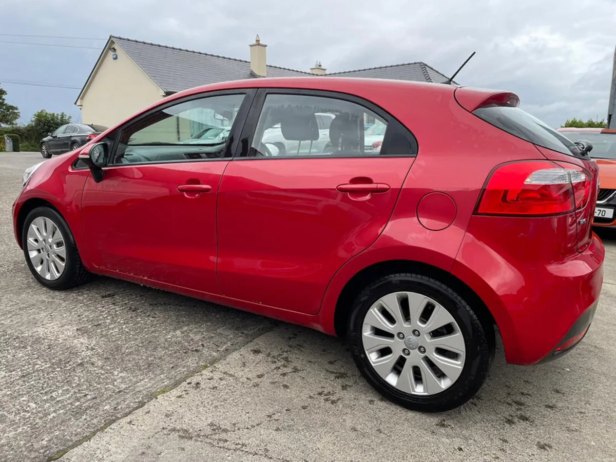 Kia Rio 1.4 D EX 4DR 4 - Image 3