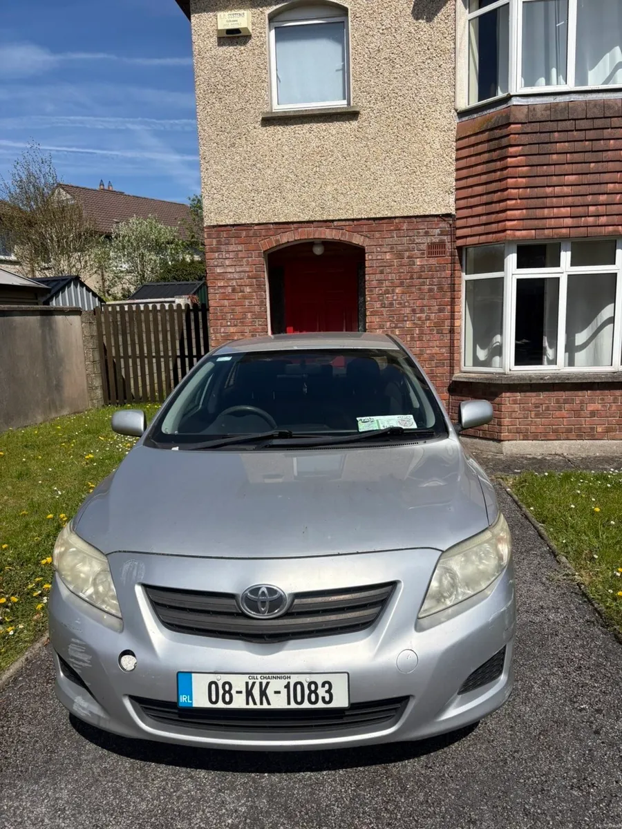 Toyota Corolla Saloon - Image 1