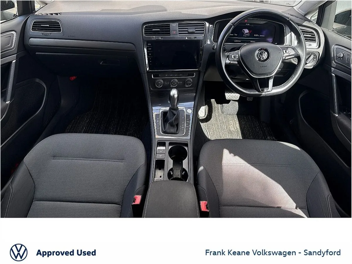 Volkswagen Golf 1.2 TSI 115HP Comfortline DSG AUTO - Image 2