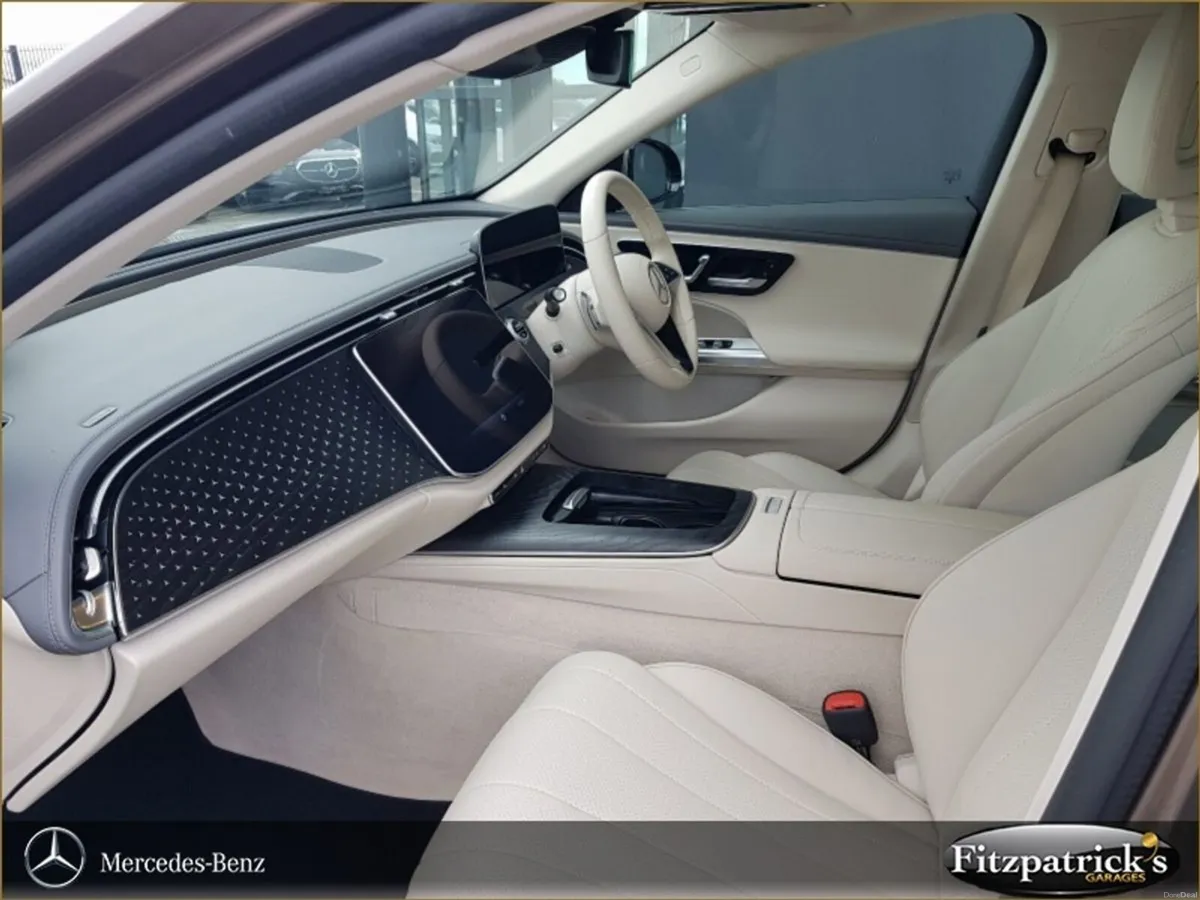 Mercedes-Benz E-Class E 220 D Exclusive - Image 4