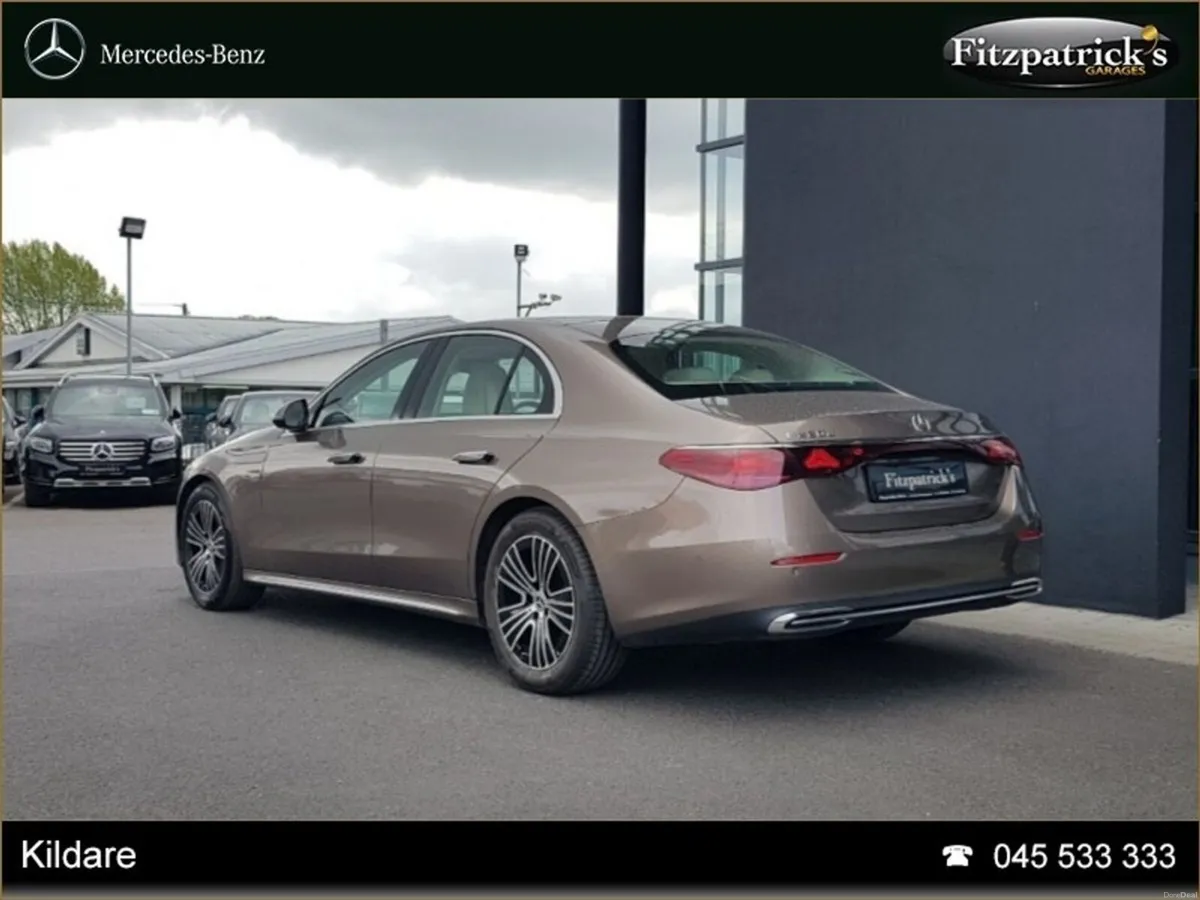 Mercedes-Benz E-Class E 220 D Exclusive - Image 3