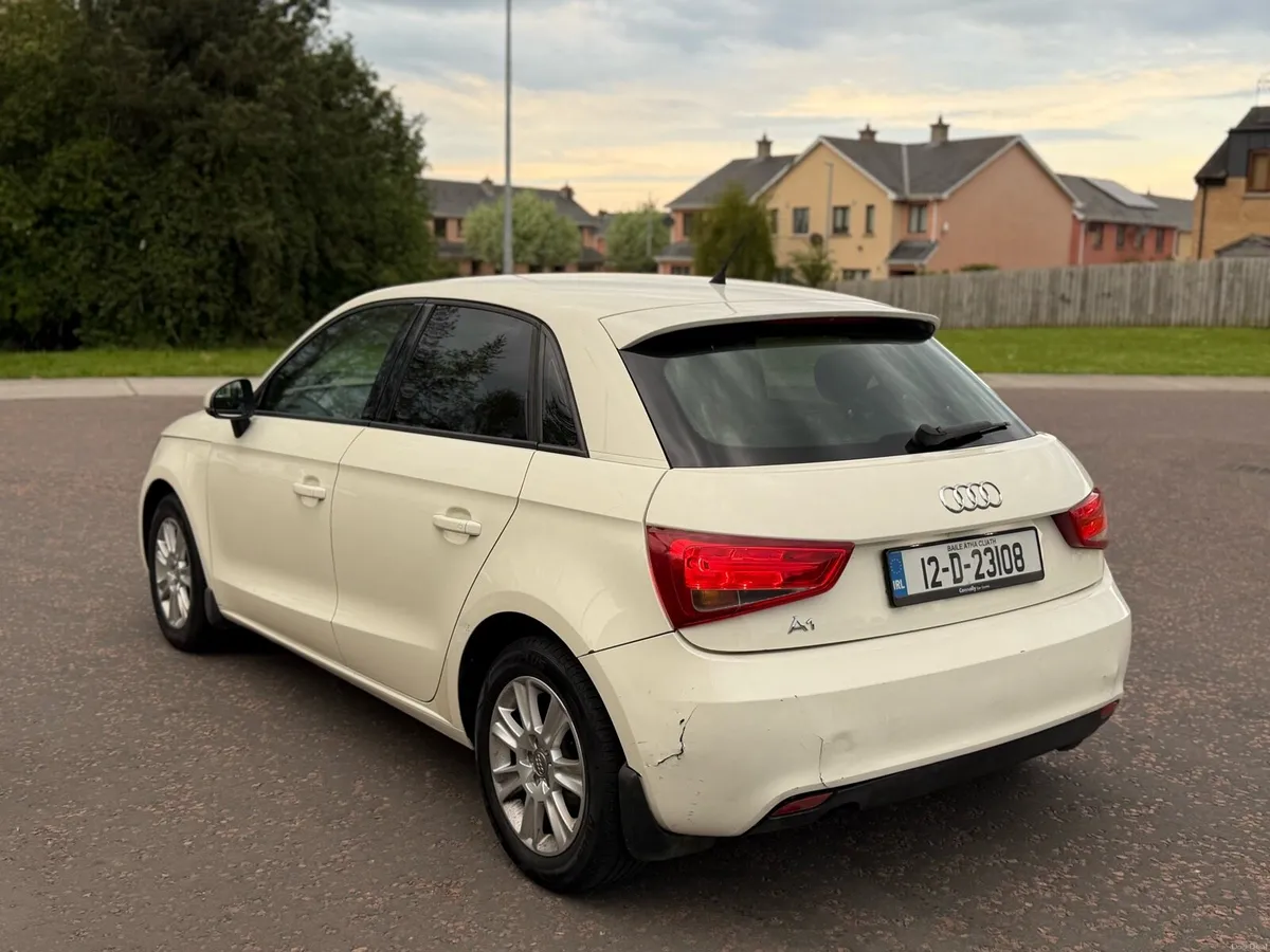 12 audi a1 1.6tdi diesel 4doors with nct - Image 4