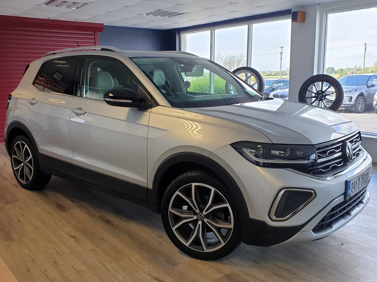 Volkswagen T-Cross 1.0TSI STYLE AUTO - Image 2